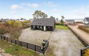 Gorgeous Home In Ebeltoft With House Sea View
